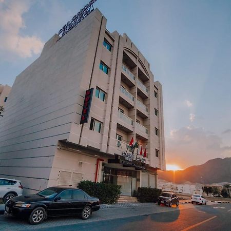 Sea Shore Hotel Apartment Khorfakkan Khor Fakkan Esterno foto